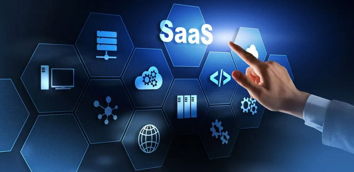 Main touchant une interface SaaS d’icônes d’applications